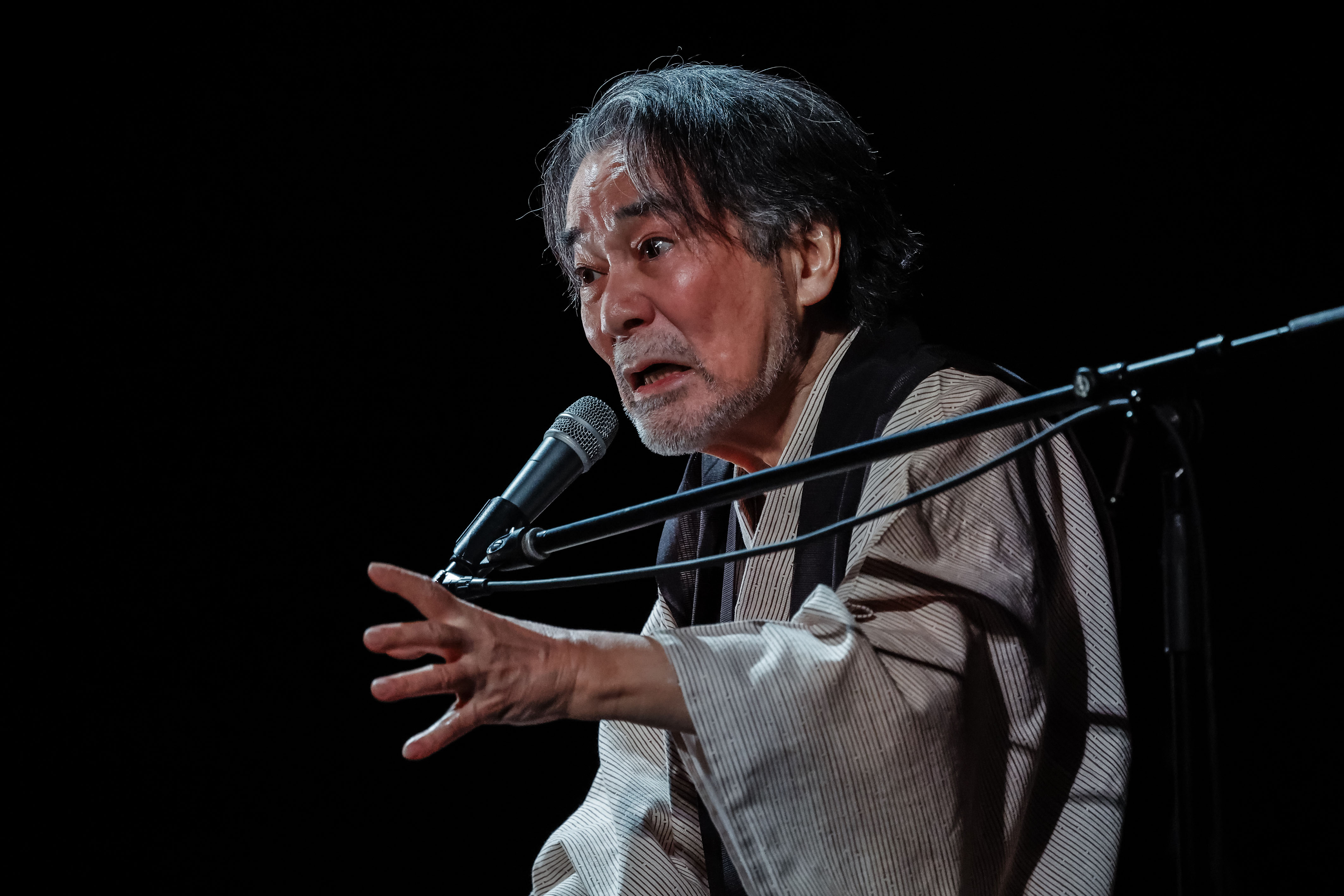 「MYSTERY NIGHT TOUR 2025 稲川淳二の怪談ナイト」のポスター